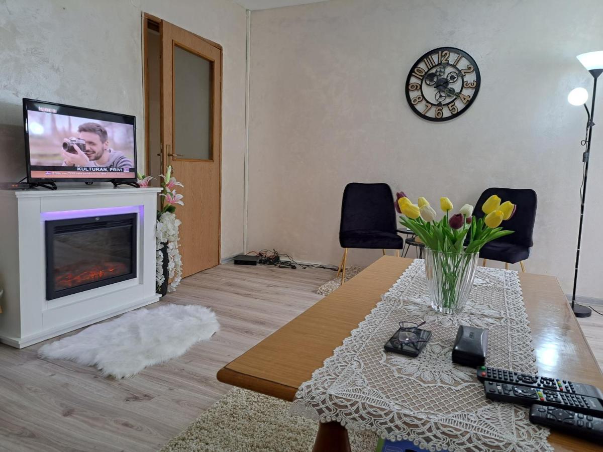 Turisticki Kompleks - Montana Тиентище Екстериор снимка